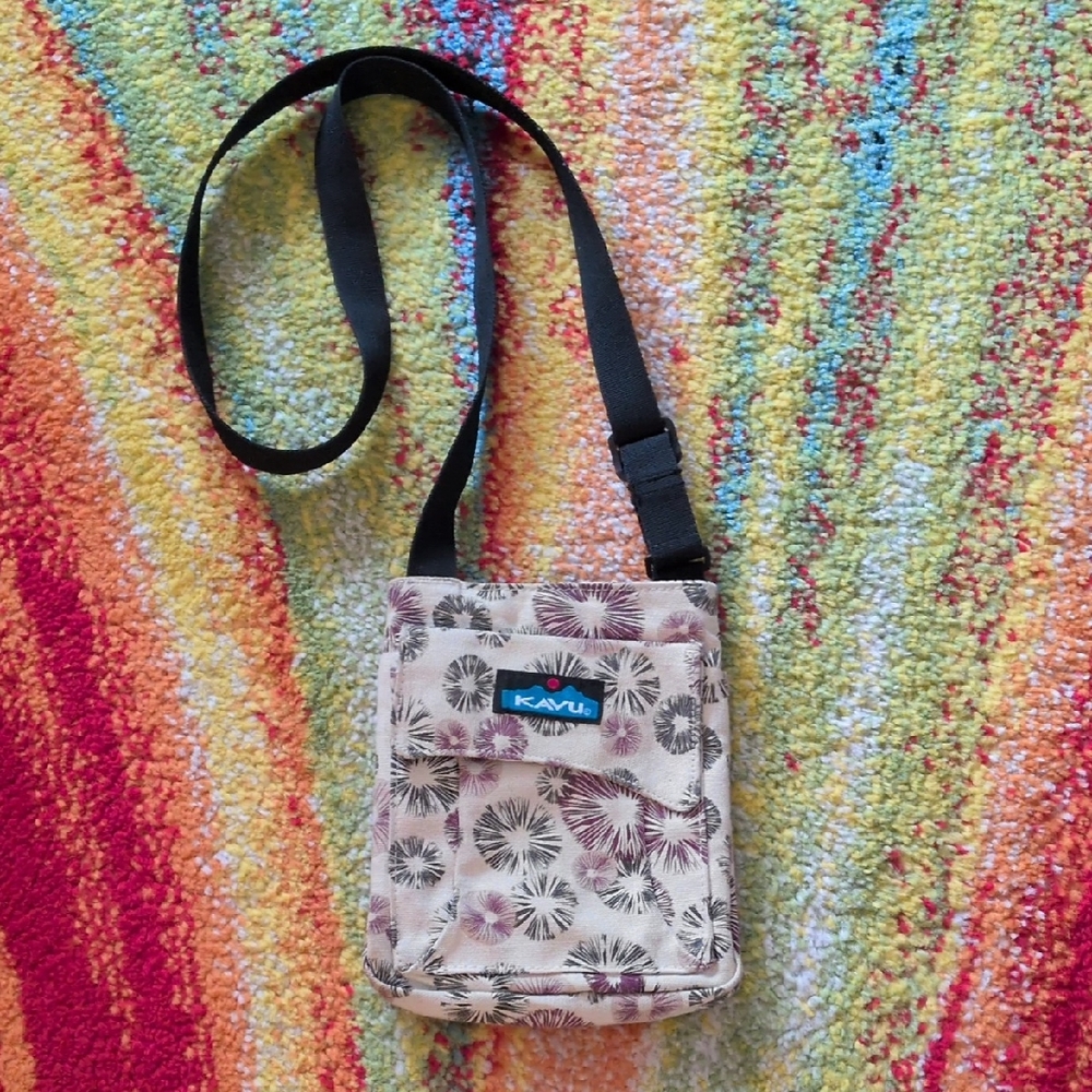 KAVU Mini Keeper - Gently Used
